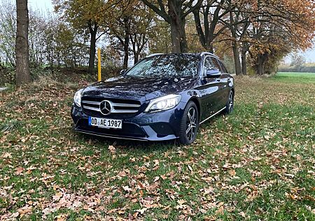 Mercedes-Benz C 220 d T Autom. -