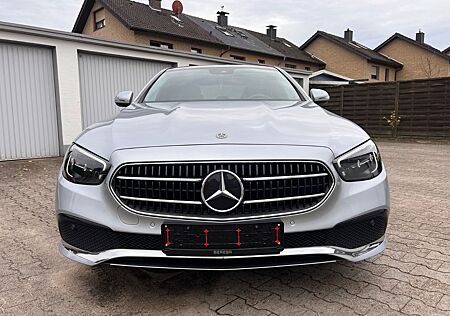 Mercedes-Benz E 220 E220d Automatik+JungeSterneGarantie+Panorama+PDC