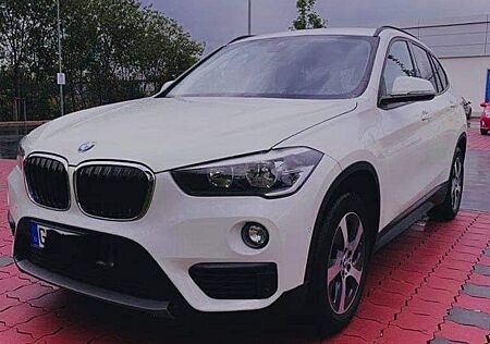 BMW X1 sDrive18i -