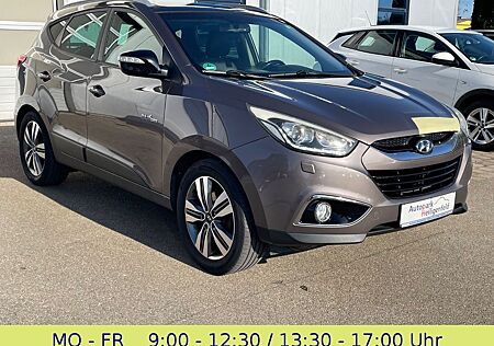 Hyundai ix35 blue 1.7l CRDi 2WD Pano Leder RCam 8xAlu 1H