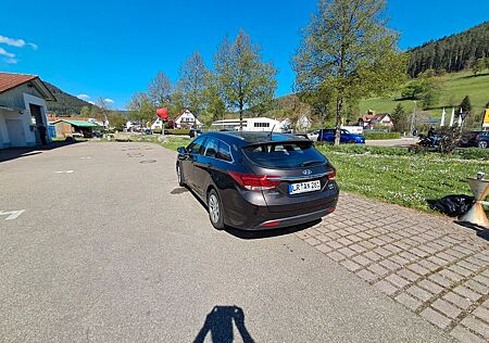 Hyundai i40 1.7 CRDi 85kW blue Style Style