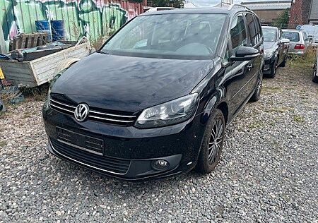 VW Touran Volkswagen 1.2 TSI Style Style