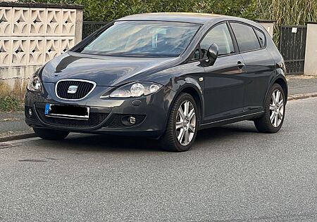 Seat Leon 1.6 TÜV Neu