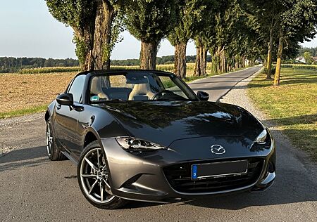 Mazda MX-5 RF 2.0 SKYACTIV-G 184 Exclusive-Line