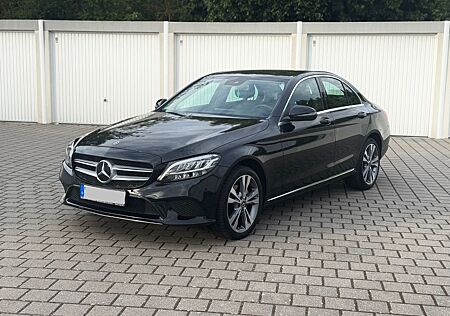 Mercedes-Benz C 200 C200d 9g Volldigitales Kombi. MB100 Garantie