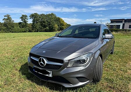 Mercedes-Benz CLA 200 Shooting Brake CLA 200 Urban Shootin...