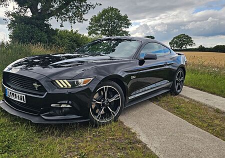 Ford Mustang 5.0 V8 GT CS California Special