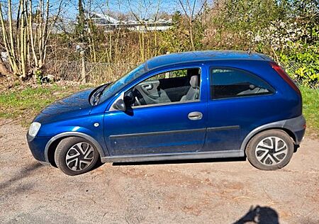 Opel Corsa 1.2 -