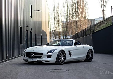 Mercedes-Benz SLS AMG GT Roadster/1.Hd/2.700KM/Keramik/dt.-Fzg