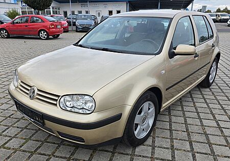 VW Golf Volkswagen 1.4 Basis