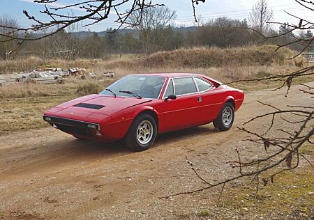 Ferrari 308 GT4 Dino