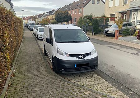 Nissan NV200