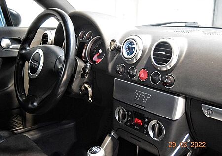 Audi TT Coupe 1.8T 271 PS Sammlerzustand