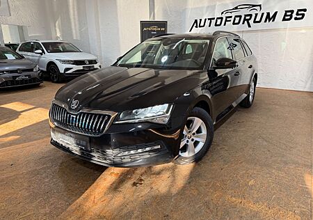 Skoda Superb Combi 2.0TDI DSG/ACC/PDC/LED/SHZ