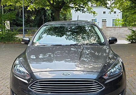 Ford Focus 1,0 EcoBoost 92kW Titanium Titanium