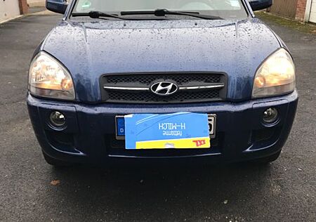 Hyundai Tucson 2.7 V6 GLS 4WD Automatik /LPG
