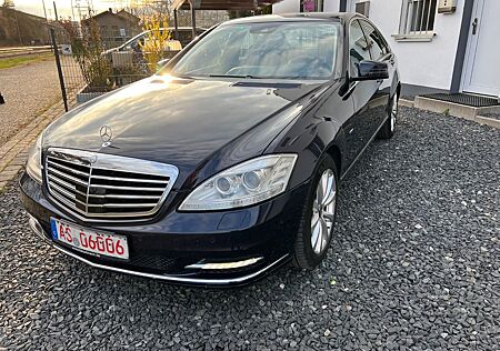Mercedes-Benz S 350 BlueTEC 4MATIC/Euro 6/Soft Close