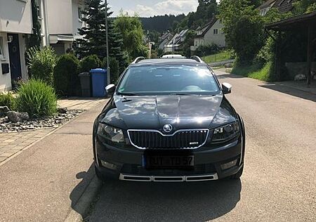 Skoda Octavia 1.8 TSI DSG 4x4 Scout Combi Scout