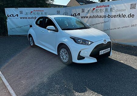 Toyota Yaris +HYBRID+BUISNESS+EDITION+KEYLESS+SITZHEIZUN