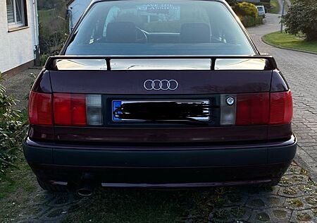 Audi 80 2.0liter 90 Ps