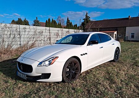 Maserati Quattroporte Diesel