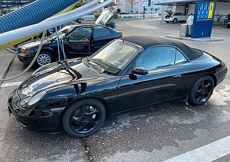 Porsche 996 Carrera 4 Cabriolet, TÜV + Motor neu, top