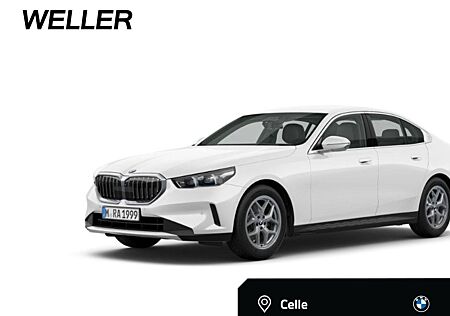 BMW 520d xDr Lim KomSi,LivePro,AdLED,360°,DA+,St+Go