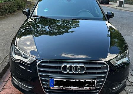 Audi A3 2.0 TDI S line