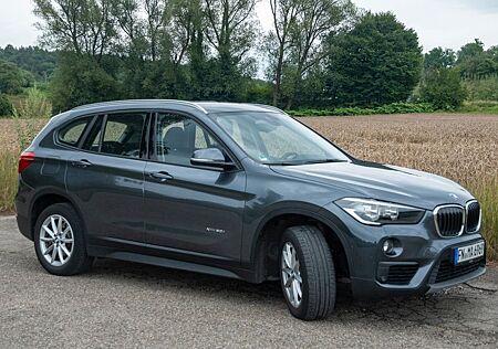 BMW X1 xDrive20i A Advantage Advantage