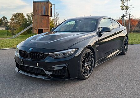BMW M4 gebraucht kaufen BMW M4 Coupe Competition *AERODYNAMIK CARBON* *AKRA*