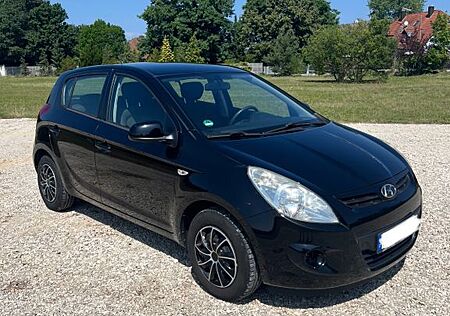 Hyundai i20 1.2 UEFA EURO 2012 Edition TÜV NEU/KLIMA