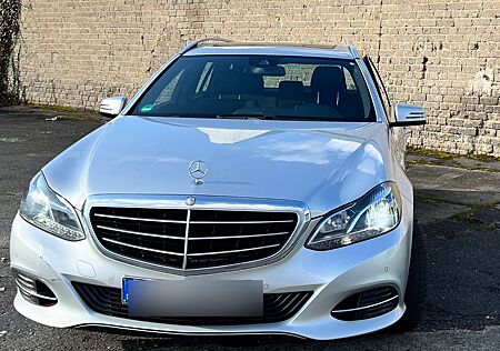 Mercedes-Benz E 220 BlueTEC T BlueEFF. Edition Autom.