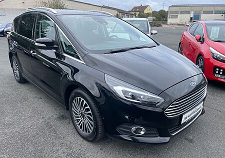 Ford S-Max 2.0 TDCi Titanium