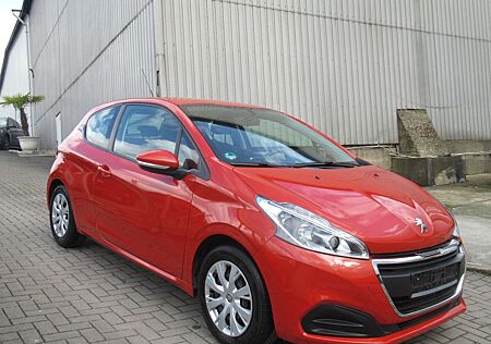 Peugeot 208 Active- Navi-Klima-
