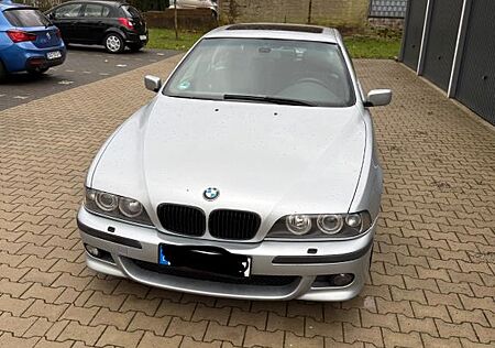 BMW 535 E39