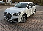 Audi Q2 TÜV NEÜ Kamera Navi