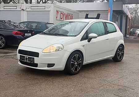 Fiat Grande Punto 1.4*1-HAND*TÜV NEU*