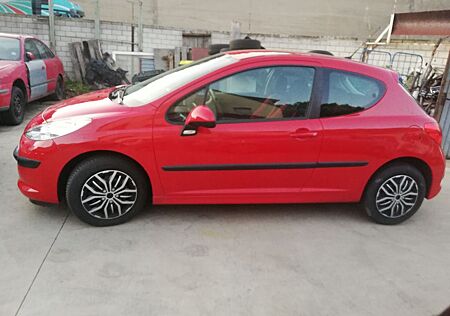 Peugeot 207 1.4 Filou 75 Filou