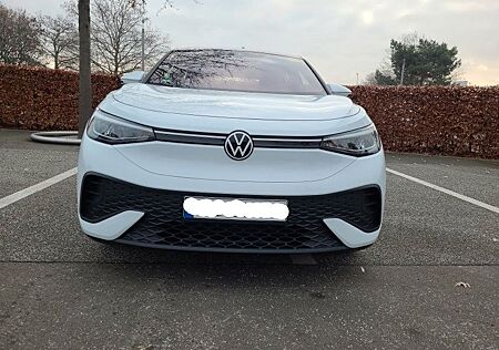 VW ID.5 Volkswagen Pro Perform. 77 kWh 150 kW, Navi, WP, STH