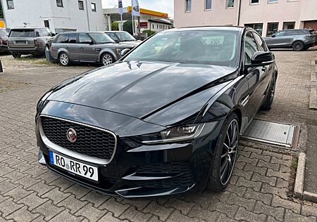 Jaguar XE P250 S