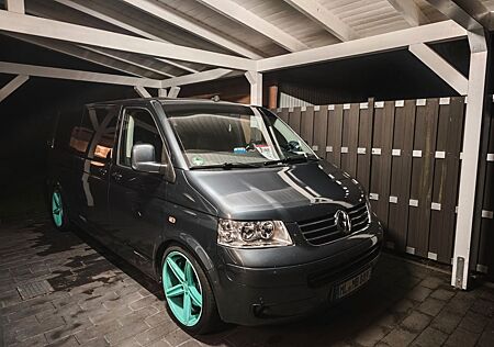 VW T5 Multivan Volkswagen lang 2x Schiebetür Womo Zulassung