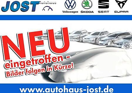 VW Golf Volkswagen GTI Performance VII 2.0 TSI DSG LED Navi Ac