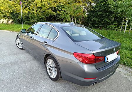 BMW 520d xDrive A Luxury Line Luxury Line