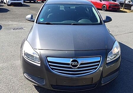 Opel Insignia A Lim. Selection