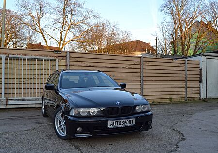 BMW 525i Sport touring*M PAKET*XENON**ALCANTARA*ALU