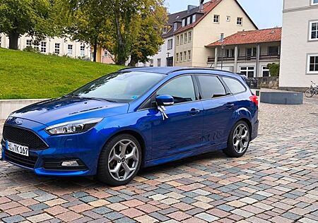 Ford Focus 2,0 EB ST Turnier ST