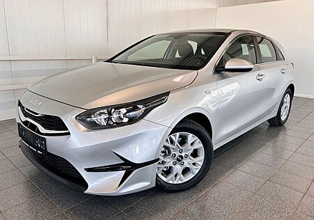 Kia Ceed 1.5 T-GDI DCT 7 Vision, Komfort