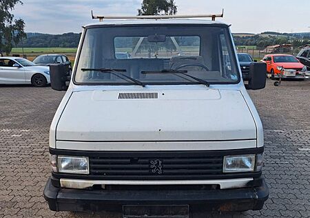 Peugeot J5