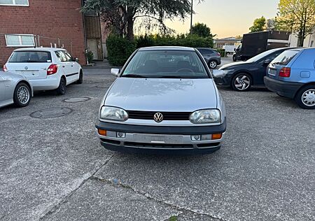 VW Golf Volkswagen