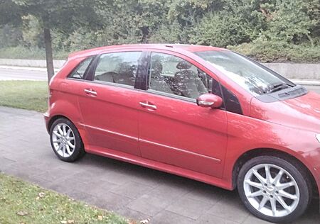 Mercedes-Benz B 170 B -Klasse MIT AHK